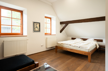 2. apartmán - Prodej ubytovacího zařízení 800 m², Holetín