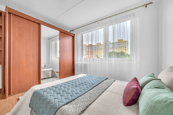 Prodej bytu 3+1 v družstevním vlastnictví 74 m², Praha 8 - Troja
