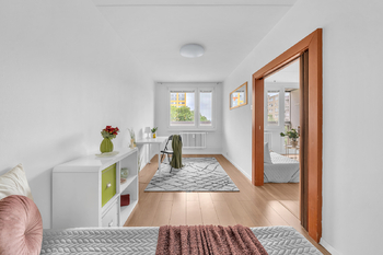 Prodej bytu 3+1 v družstevním vlastnictví 74 m², Praha 8 - Troja