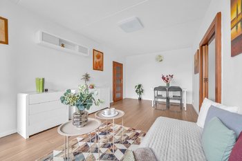 Prodej bytu 3+1 v družstevním vlastnictví 74 m², Praha 8 - Troja