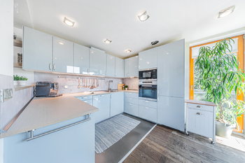 Prodej bytu 4+1 v osobním vlastnictví 109 m², Praha 10 - Malešice