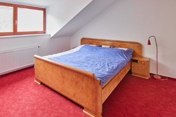 Pronájem domu 183 m², Beroun