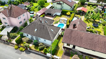 Prodej domu 400 m², Líně