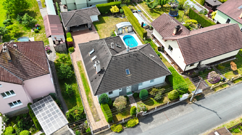 Prodej domu 400 m², Líně