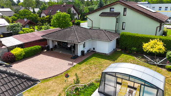 Prodej domu 400 m², Líně