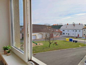Pronájem bytu 3+kk v osobním vlastnictví 60 m², Vroutek