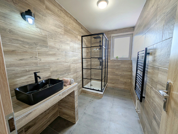 Pronájem bytu 3+kk v osobním vlastnictví 60 m², Vroutek
