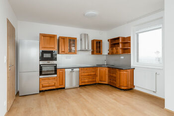 Pronájem bytu 2+kk v osobním vlastnictví 63 m², Praha 5 - Hlubočepy