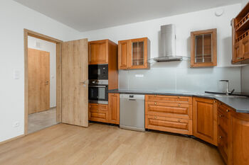 Pronájem bytu 2+kk v osobním vlastnictví 63 m², Praha 5 - Hlubočepy