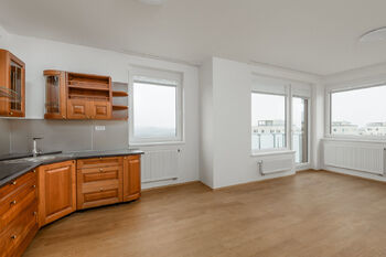 Pronájem bytu 2+kk v osobním vlastnictví 63 m², Praha 5 - Hlubočepy