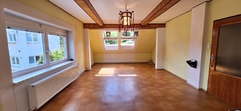 Obývací pokoj ve 2. patře - Prodej domu 178 m², Zlín