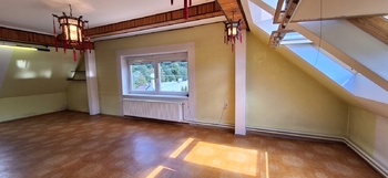 Obývací pokoj ve 2. patře - Prodej domu 178 m², Zlín
