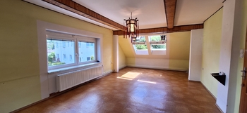 Obývací pokoj ve 2. patře - Prodej domu 178 m², Zlín