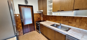 Kuchyně ve 2. patře  - Prodej domu 178 m², Zlín