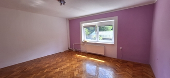 Pokoj - Prodej domu 178 m², Zlín