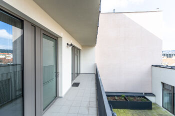 Pronájem bytu 2+kk v osobním vlastnictví 48 m², Praha 5 - Smíchov