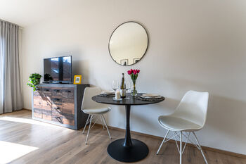 Pronájem bytu 2+kk v osobním vlastnictví 48 m², Praha 5 - Smíchov