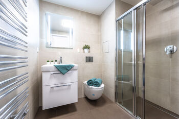 Pronájem bytu 2+kk v osobním vlastnictví 48 m², Praha 5 - Smíchov