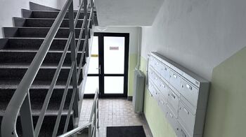 Pronájem bytu 1+kk v osobním vlastnictví 38 m², Praha 10 - Strašnice