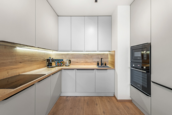 Pronájem bytu 3+kk v osobním vlastnictví 80 m², Praha 9 - Hloubětín