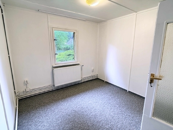 Pronájem chaty / chalupy 50 m², Praha 9 - Újezd nad Lesy