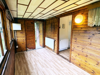Pronájem chaty / chalupy 50 m², Praha 9 - Újezd nad Lesy