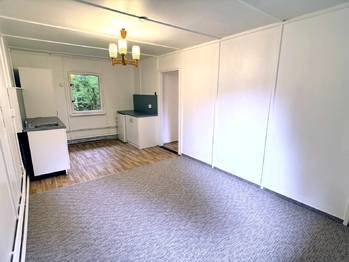 Pronájem chaty / chalupy 50 m², Praha 9 - Újezd nad Lesy