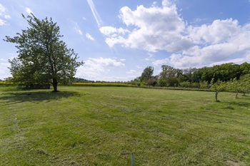 Prodej pozemku 1027 m², Stará Ves nad Ondřejnicí