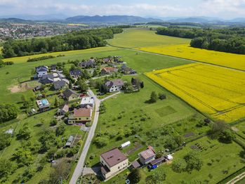 Prodej pozemku 1027 m², Stará Ves nad Ondřejnicí
