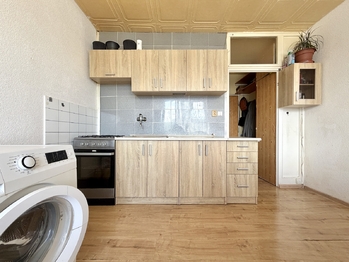Prodej bytu 1+1 v osobním vlastnictví 35 m², Klášterec nad Ohří