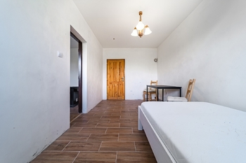 Prodej rodinného domu 109 m² s pozemkem 685 m² v klidné části obce Božice - Prodej domu 109 m², Božice