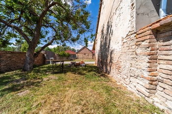 Prodej rodinného domu 109 m² s pozemkem 685 m² v klidné části obce Božice - Prodej domu 109 m², Božice