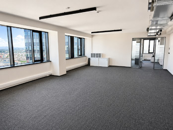 Pronájem kancelářských prostor 240 m², Brno