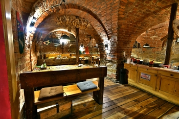 Prodej restaurace 350 m², Hradec Králové