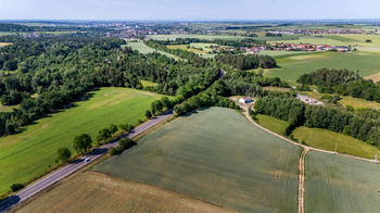 8. Okolí pozemku Lukavice - Prodej pozemku 12804 m², Lukavice
