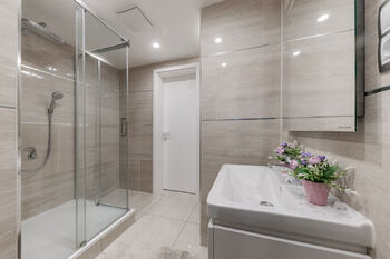 Pronájem bytu 2+kk v osobním vlastnictví 71 m², Praha 3 - Žižkov