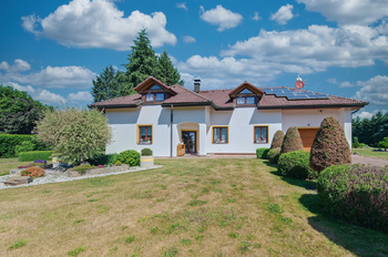 Prodej domu 339 m², Třebeň