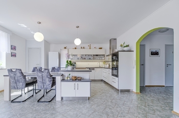 Prodej domu 339 m², Třebeň