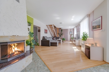 Prodej domu 339 m², Třebeň