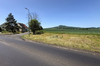 Prodej pozemku 831 m², Liběšice