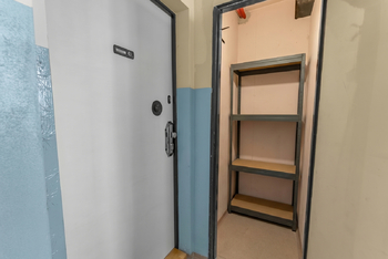 Prodej bytu 1+1 v osobním vlastnictví 33 m², Praha 8 - Střížkov
