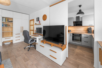 Prodej bytu 1+1 v osobním vlastnictví 33 m², Praha 8 - Střížkov
