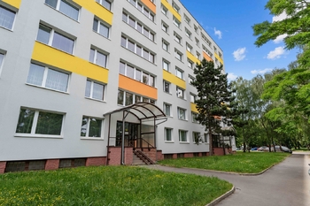 Prodej bytu 1+1 v osobním vlastnictví 33 m², Praha 8 - Střížkov