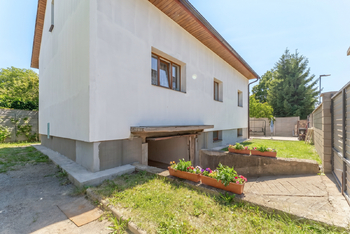 Prodej domu 275 m², Říčany