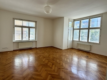 Pronájem bytu 3+kk v osobním vlastnictví 117 m², Praha 6 - Bubeneč