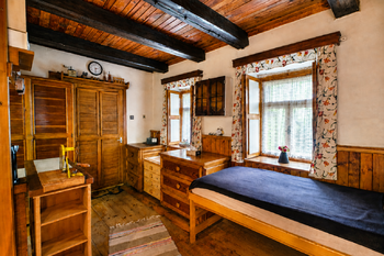 světnice - Prodej chaty / chalupy 200 m², Radkov