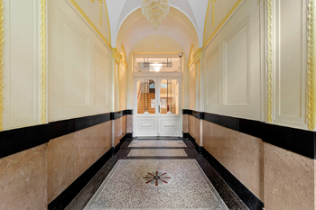Prodej bytu 2+kk v osobním vlastnictví 57 m², Praha 3 - Vinohrady
