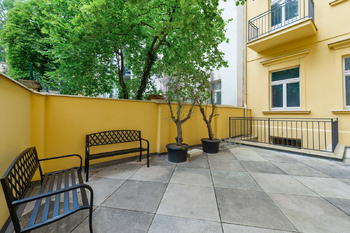 Prodej bytu 2+kk v osobním vlastnictví 57 m², Praha 3 - Vinohrady