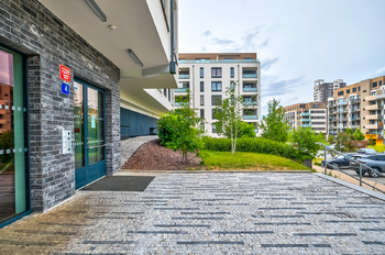 Prodej bytu 1+kk v družstevním vlastnictví 51 m², Praha 5 - Hlubočepy