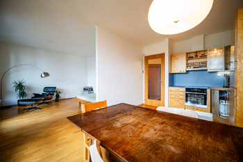 Prodej bytu 2+kk v osobním vlastnictví 53 m², Praha 5 - Smíchov